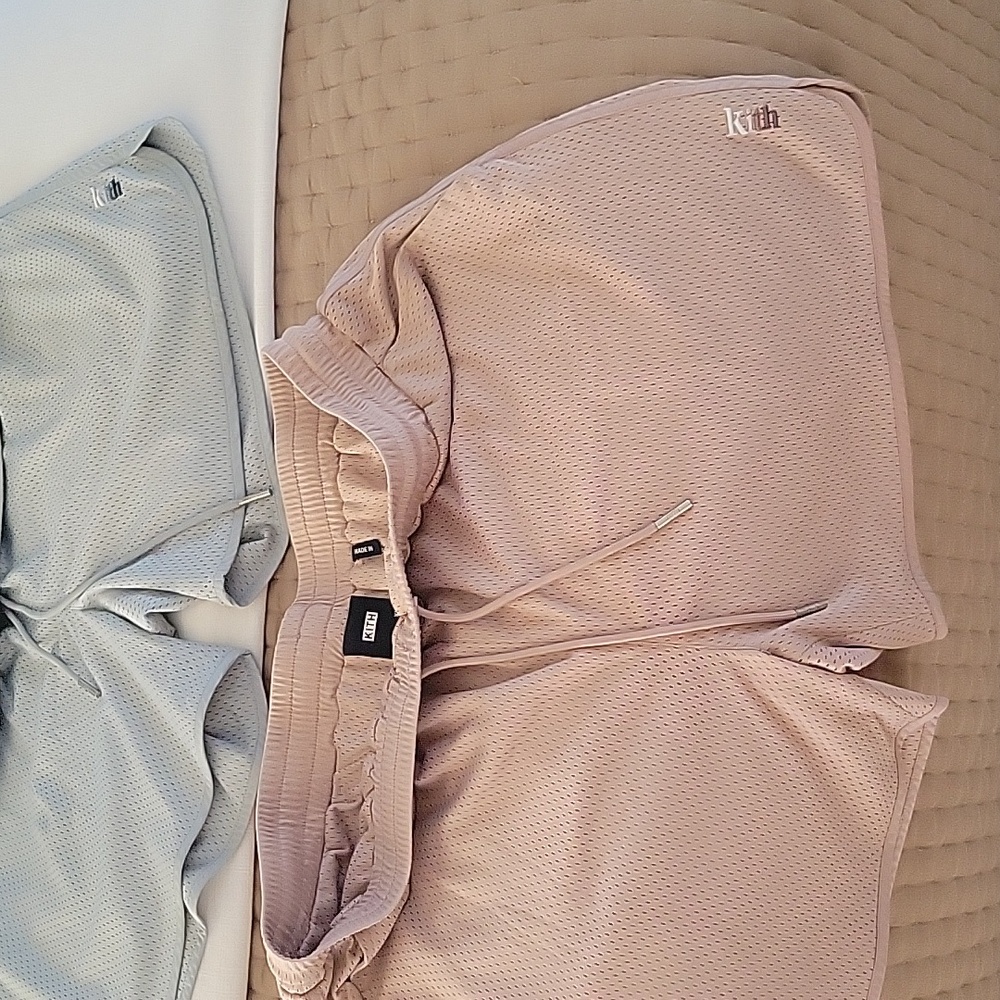 Men Kith shorts XXL (2)